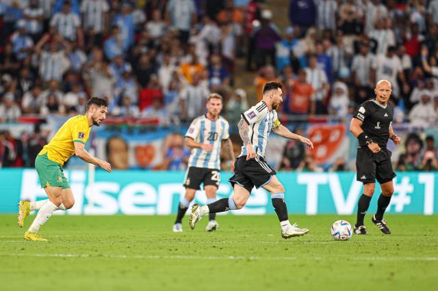 奇异果体育app-里程碑之夜收获进球+数造良机 梅西让比赛更简单！